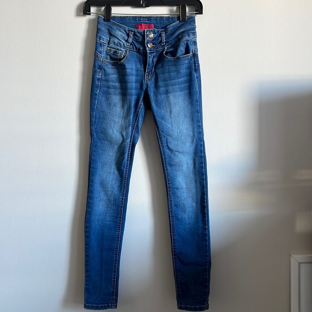 High waisted skinny jean